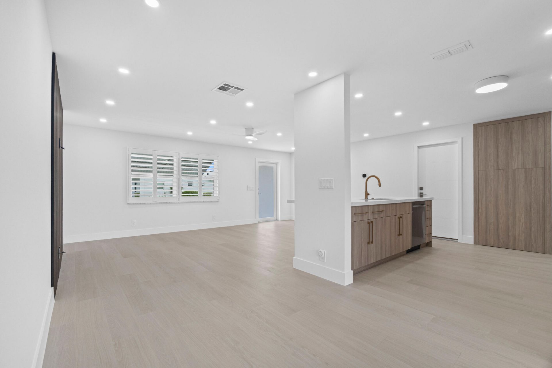 1304 SW 23rd Street, Boynton Beach, FL 33426 Photo