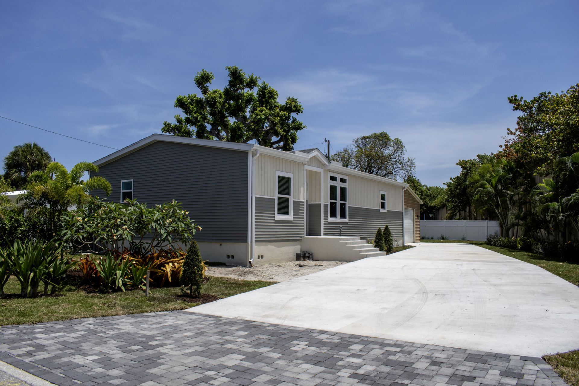 1757 N 12th Ct Court N, Lake Worth Beach, FL 33460 Photo