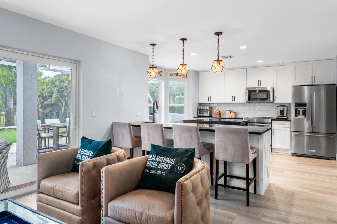 1526 S Club Drive, Wellington, FL 33414 Photo