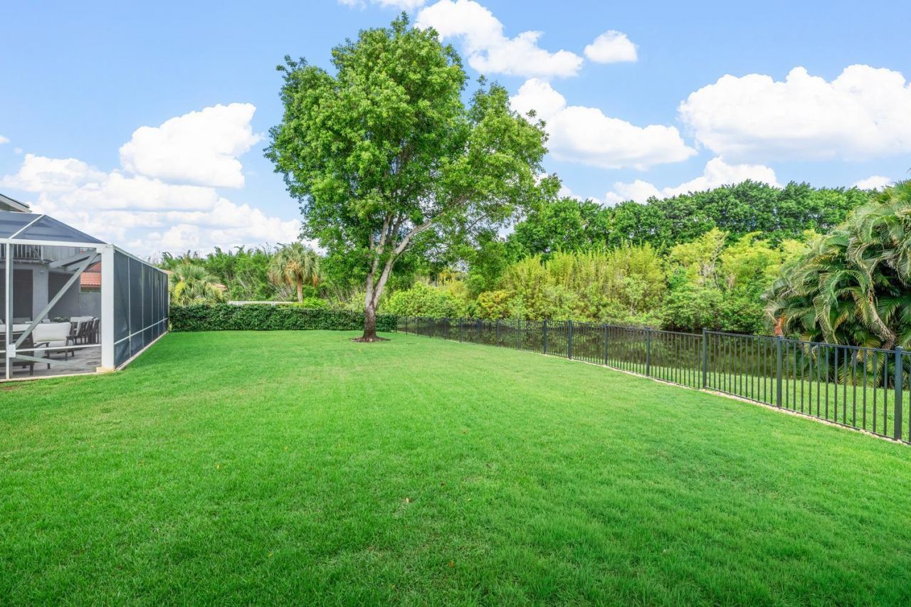 1526 S Club Drive, Wellington, FL 33414 Photo