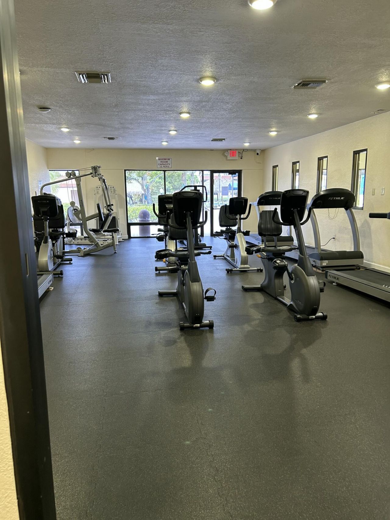 9261 Sunrise Lakes Boulevard, Unit 210, Fort Lauderdale, FL 33322 Photo