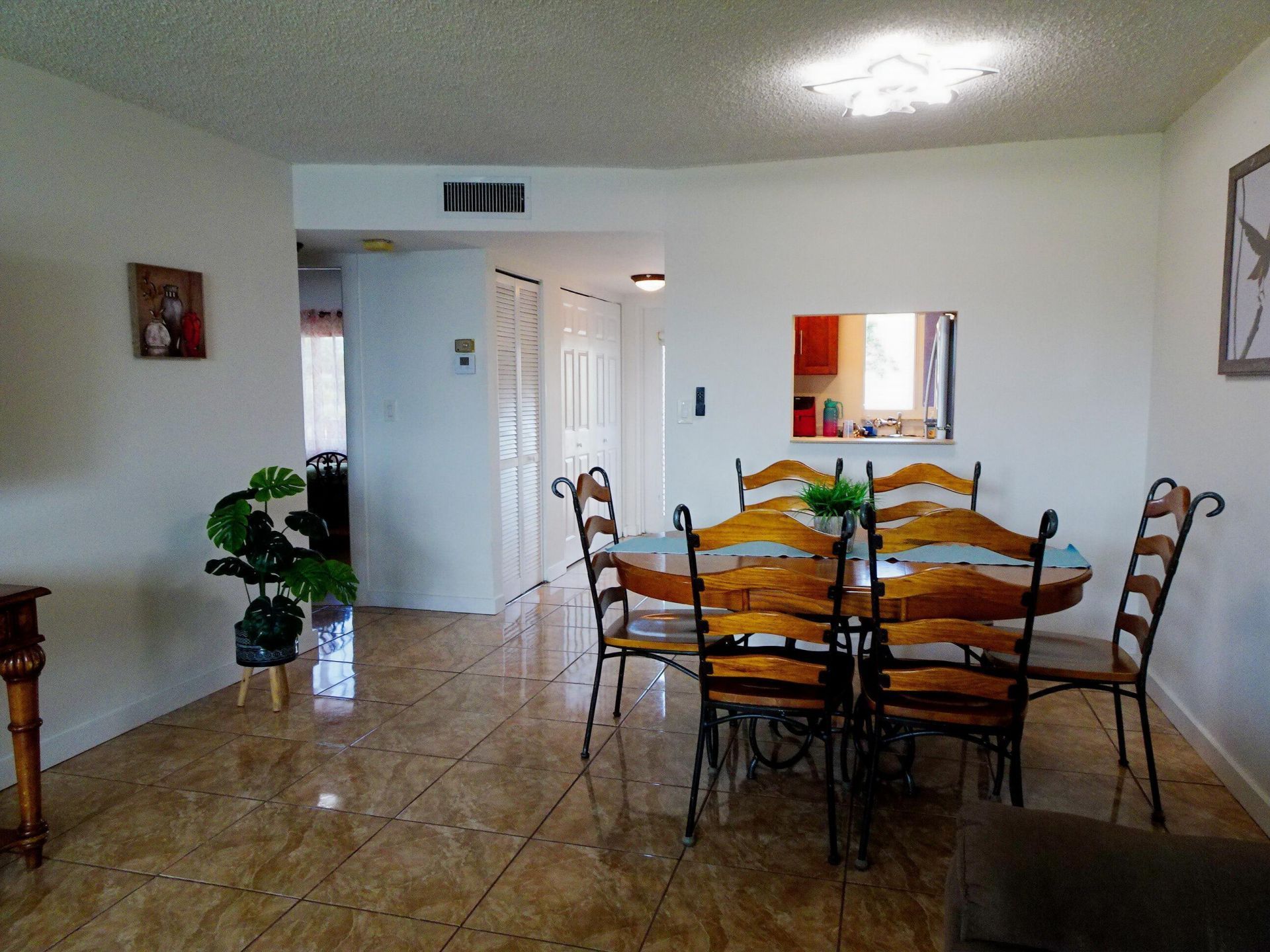 9261 Sunrise Lakes Boulevard, Unit 210, Fort Lauderdale, FL 33322 Photo