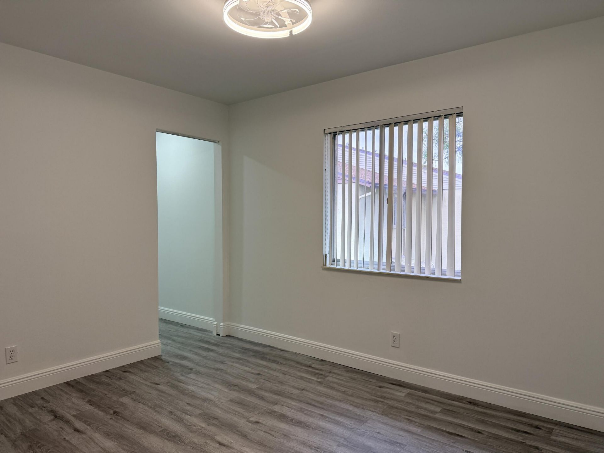 318 Knotty Pine Circle, Unit D-2, Greenacres, FL 33463 Photo