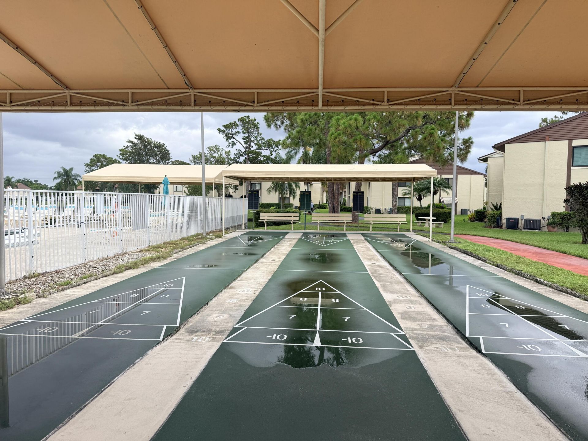 318 Knotty Pine Circle, Unit D-2, Greenacres, FL 33463 Photo