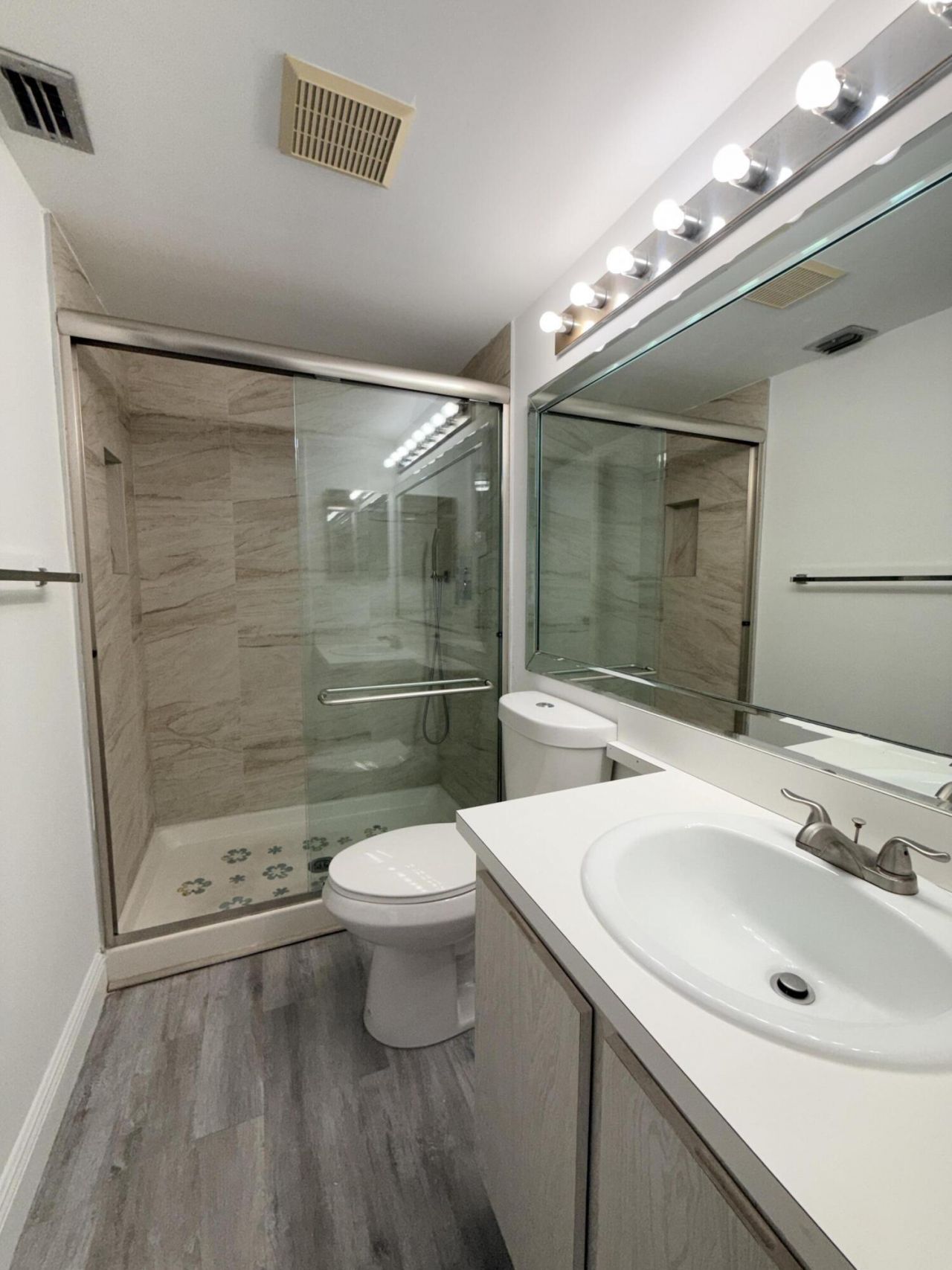 318 Knotty Pine Circle, Unit D-2, Greenacres, FL 33463 Photo