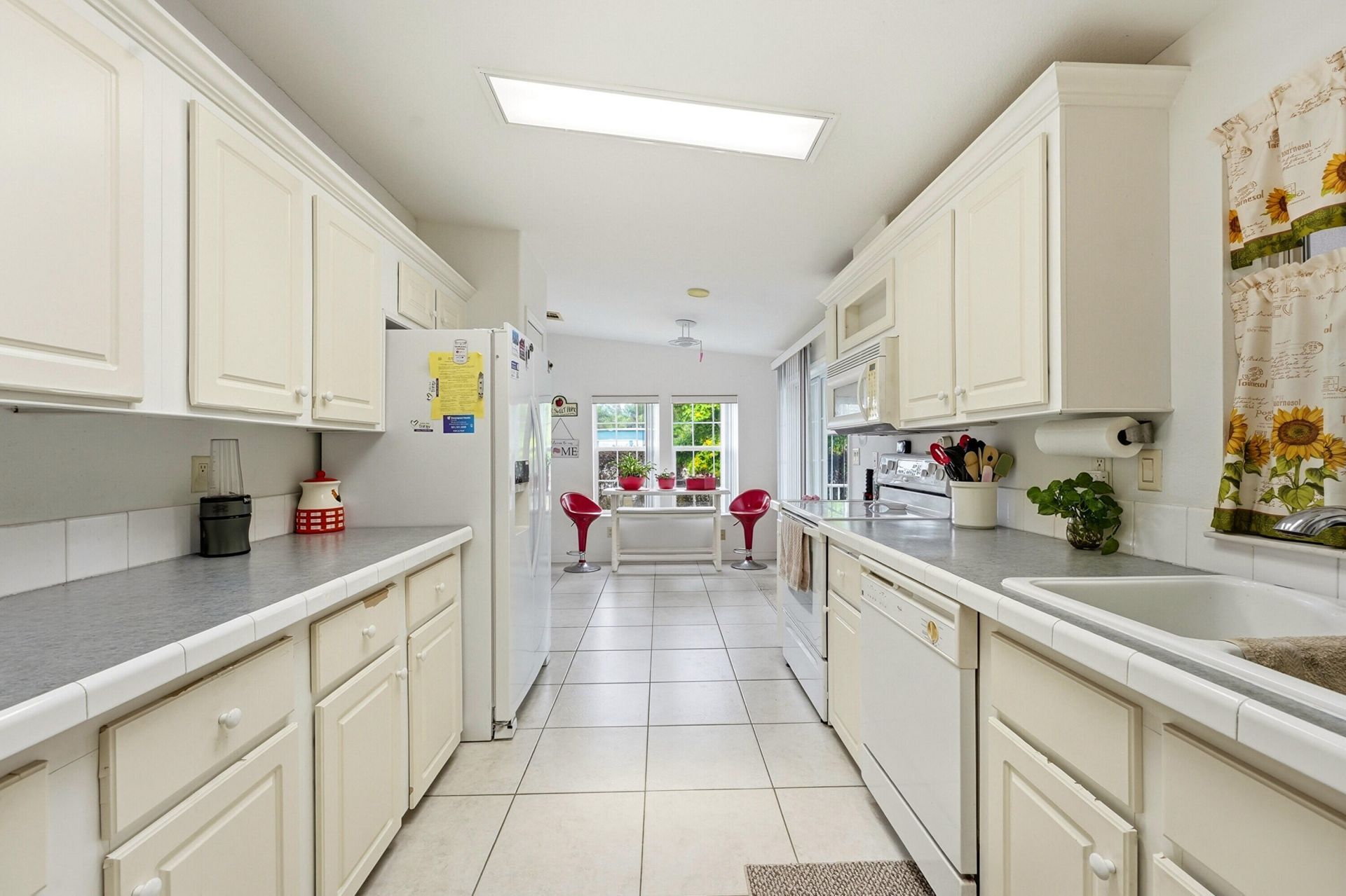8355 SE Wren Avenue, Hobe Sound, FL 33455 Photo
