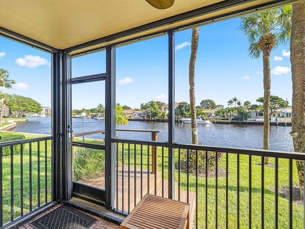 18 Royal Palm Way Way, Unit 109, Boca Raton, FL 33432