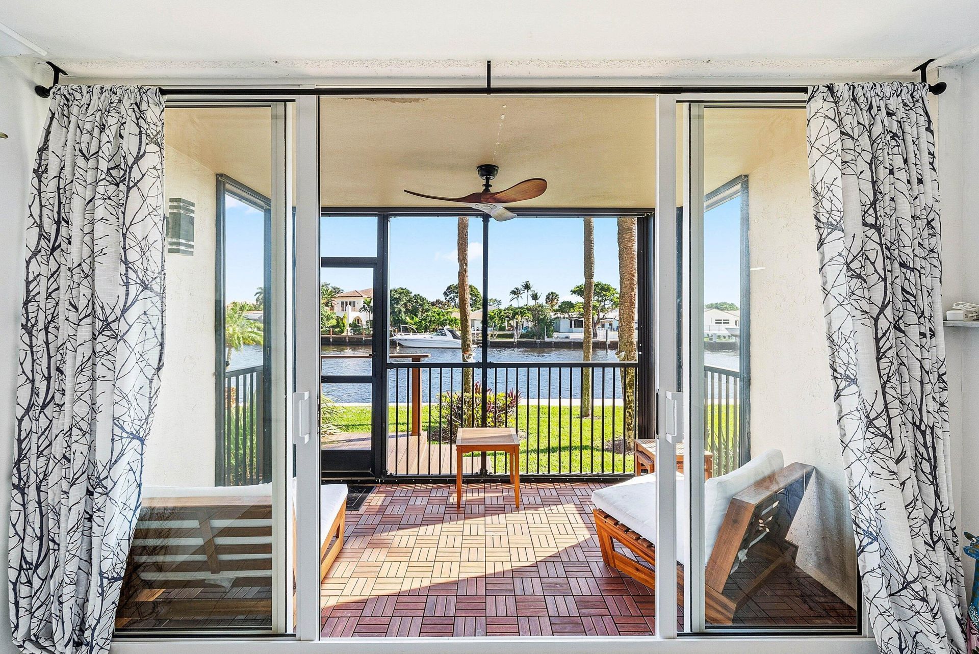 18 Royal Palm Way Way, Unit 109, Boca Raton, FL 33432 Photo