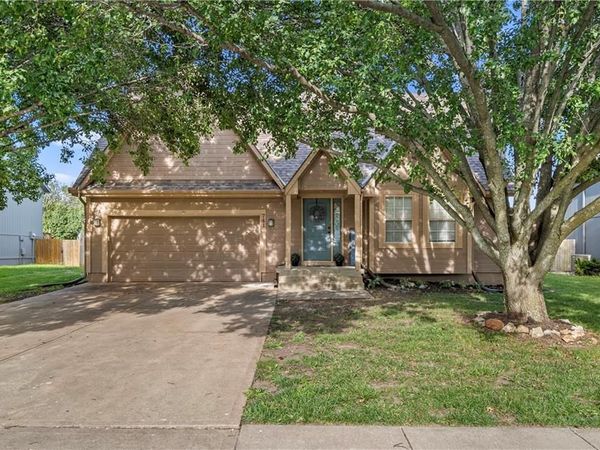 741 N Poplar Street, Gardner, KS 66030