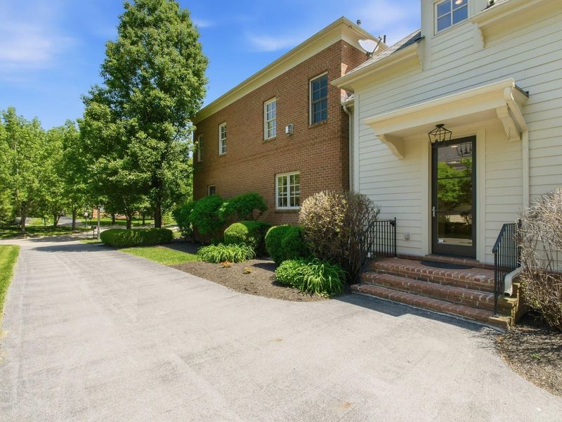7747 Sutton Place, New Albany, OH 43054 Photo 120