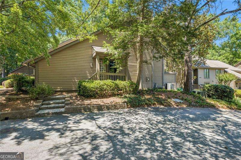 4250 D'youville Trace, Atlanta, GA 30341 Main Photo