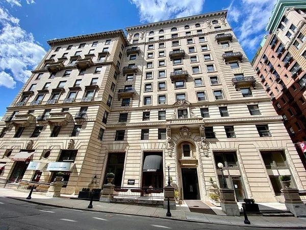 21 Beacon St, Unit 4E, Boston, MA 02108