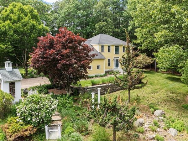 209 Harwood Ave, Littleton, MA 01460