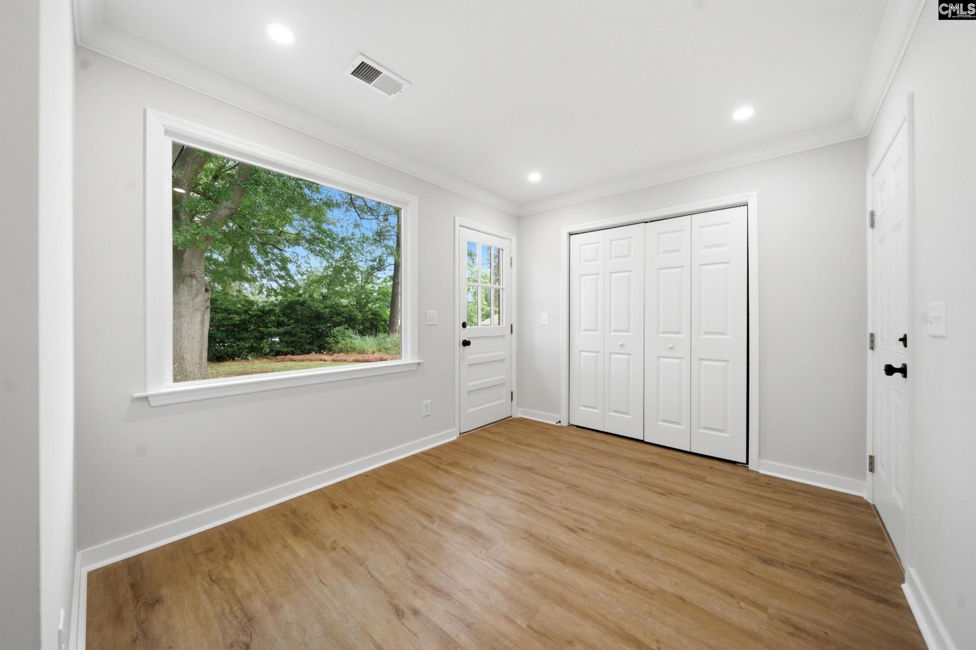 401 Shelton Drive  Photo 11