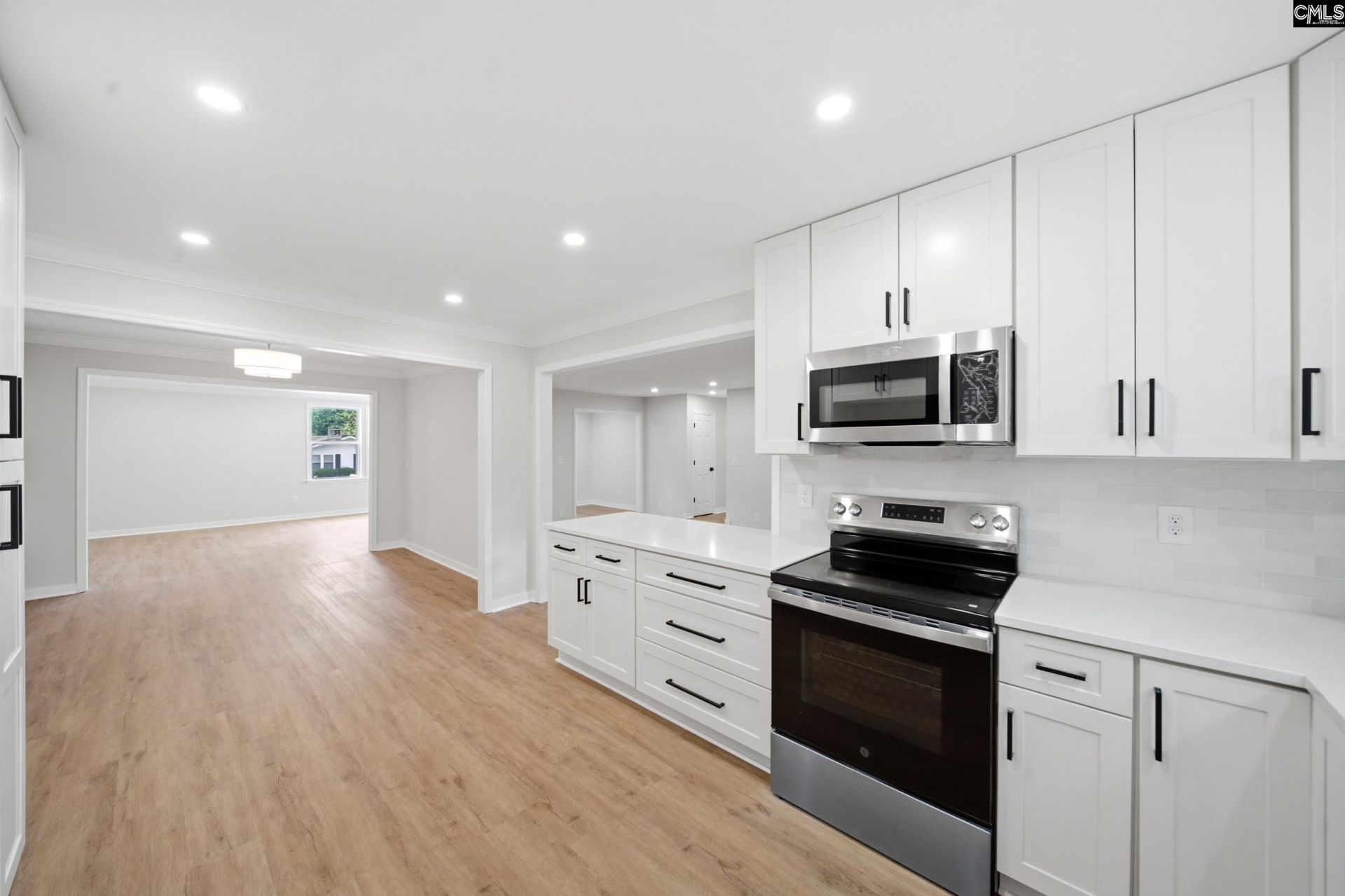 401 Shelton Drive  Photo 9