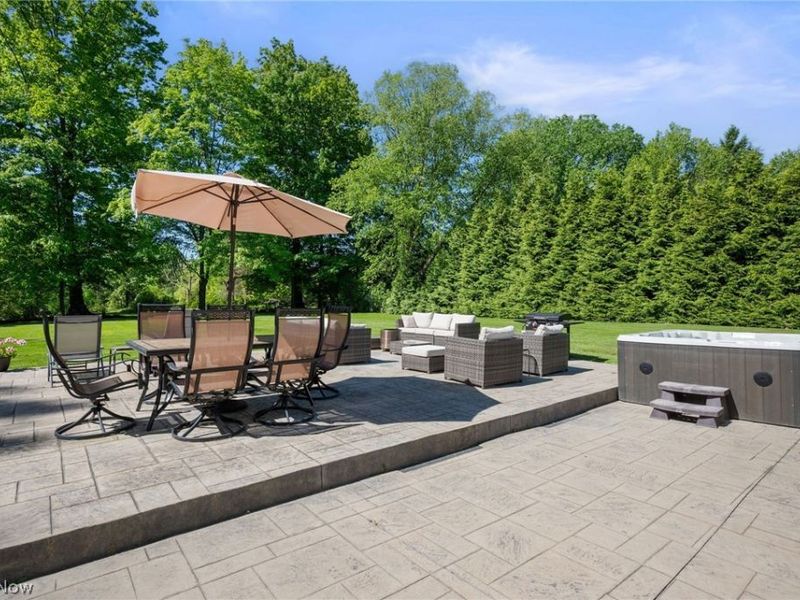 11341 Willow Hill Drive, Chesterland, OH 44026 Photo 11