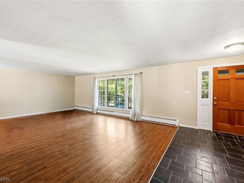 11341 Willow Hill Drive, Chesterland, OH 44026 Photo 5