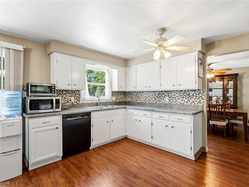 11341 Willow Hill Drive, Chesterland, OH 44026 Photo 8