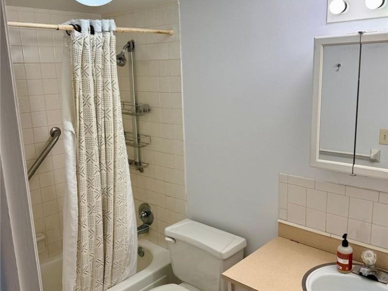 6250 Greenwood Parkway , Unit 202, Northfield Village, OH 44067 Photo 13