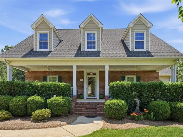 106 Keswick Drive , Advance, NC 27006