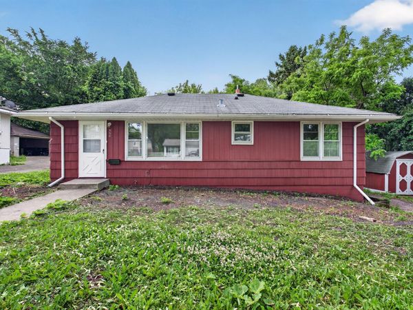 558 Arlington Avenue E, Saint Paul, MN 55130