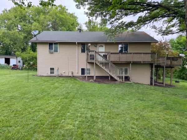 21093 370th Street , Erhard, MN 56534