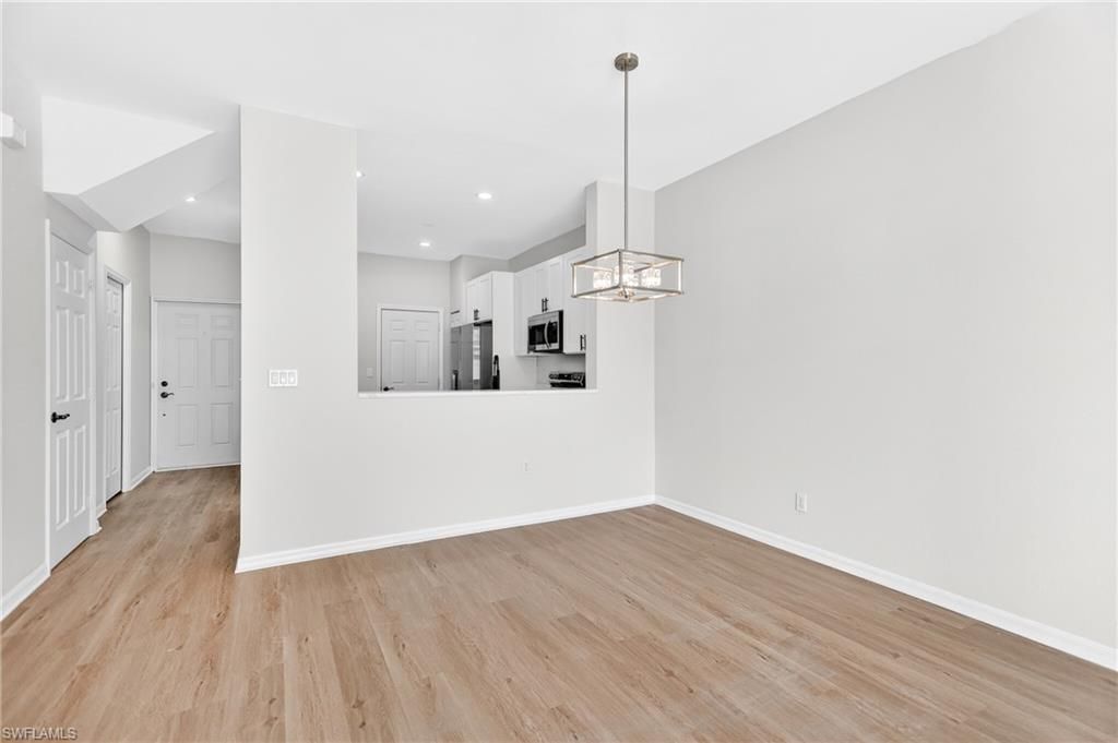 3610 Pine Oak Cir, Unit 106, Fort Myers, FL 33916 Photo