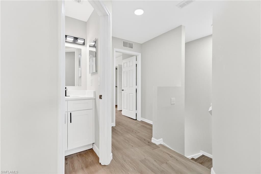 3610 Pine Oak Cir, Unit 106, Fort Myers, FL 33916 Photo