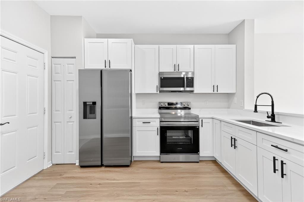 3610 Pine Oak Cir, Unit 106, Fort Myers, FL 33916 Photo