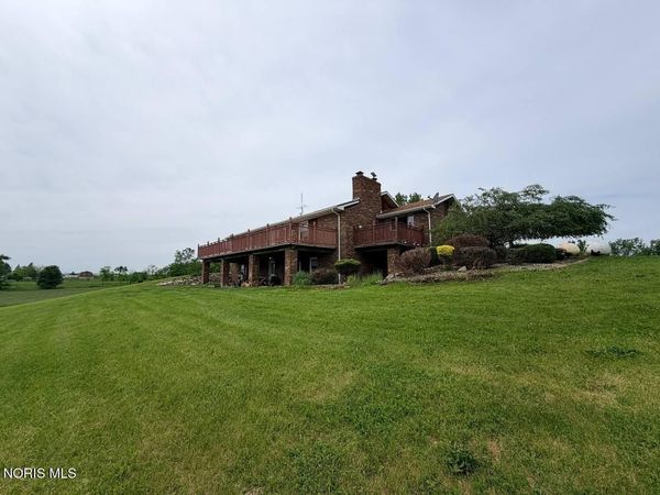 19099 County Road 2 , Edon, OH 43518