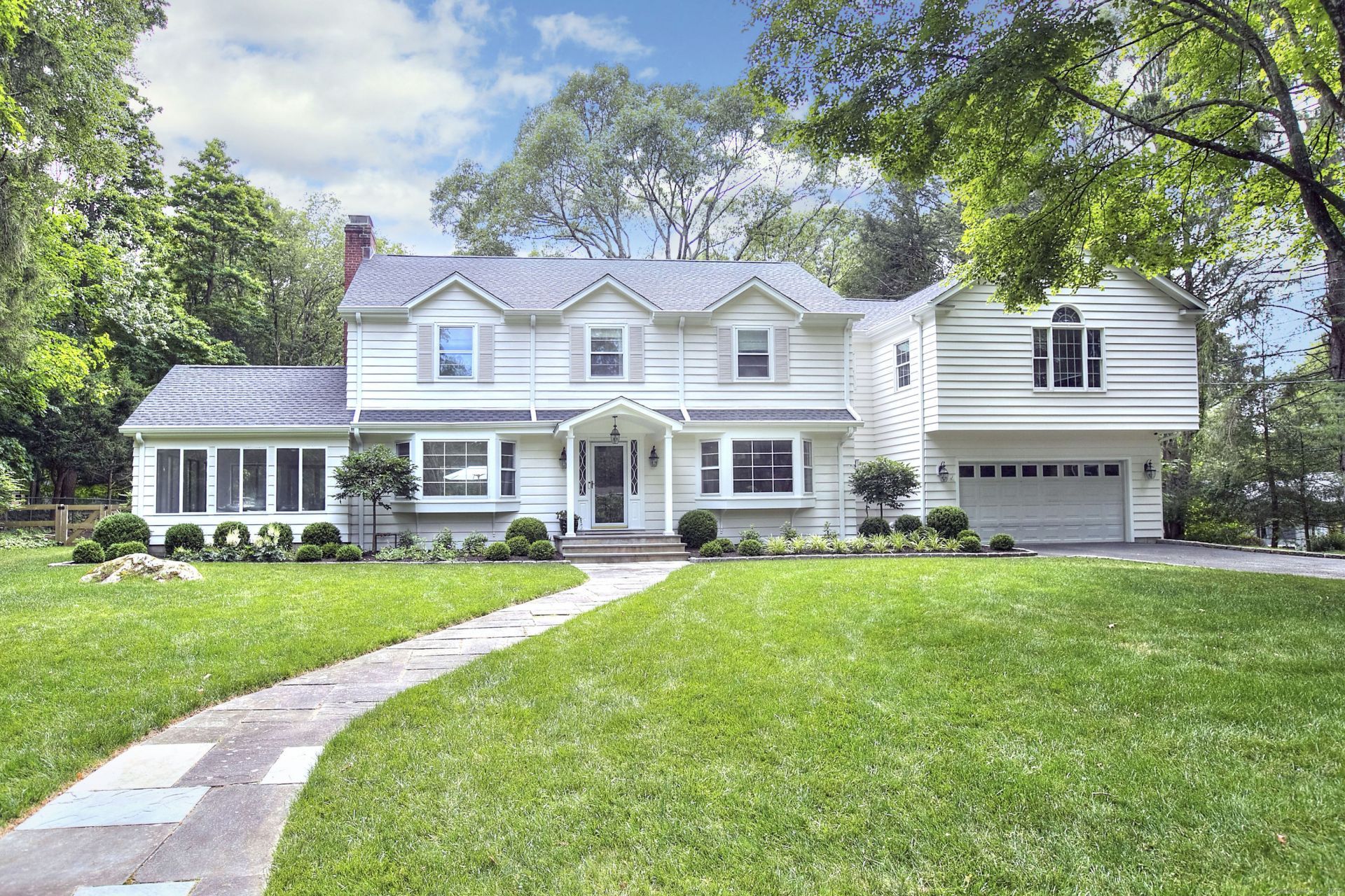 55 Blueberry Hill, Weston, CT 06880 Main Photo