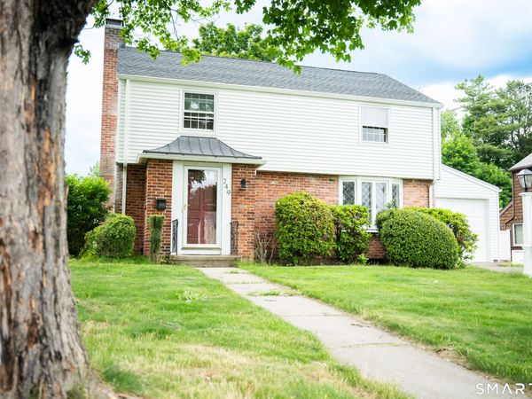 249 Ridge, Wethersfield, CT 06109