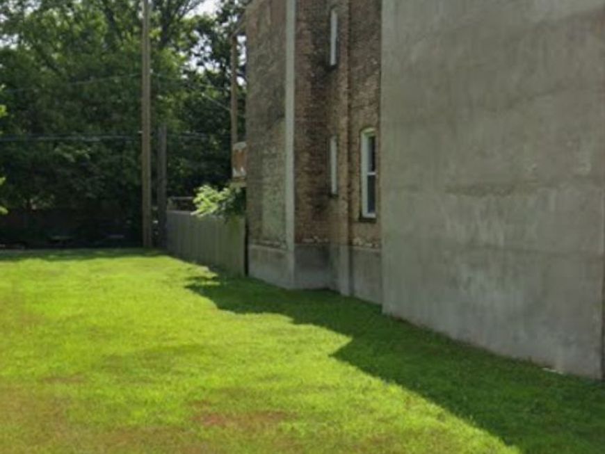 Main Photo