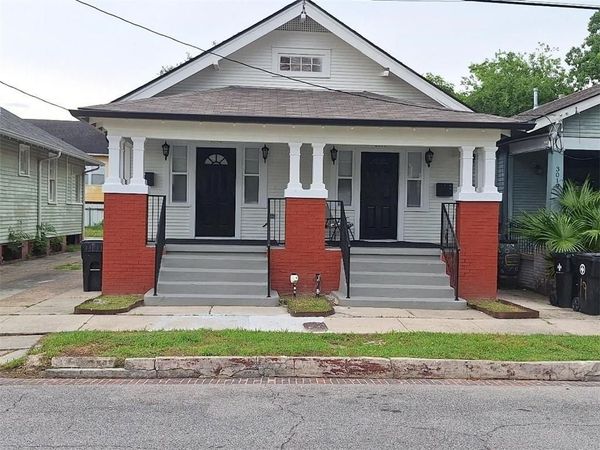3023 BRUXELLES Street , New Orleans, LA 70122