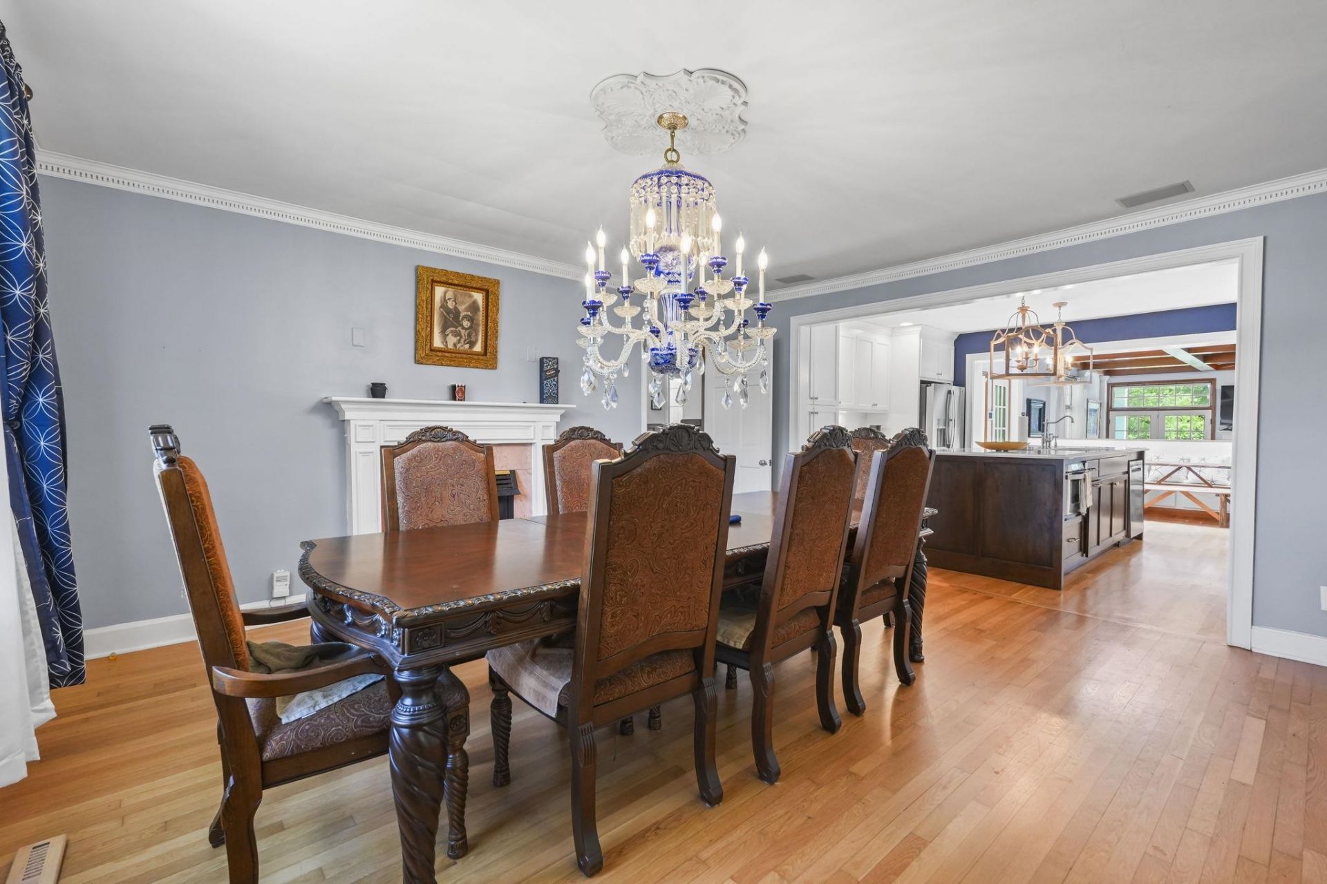 5622 Main St.  Photo 16