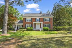 5622 Main St.  photo 4
