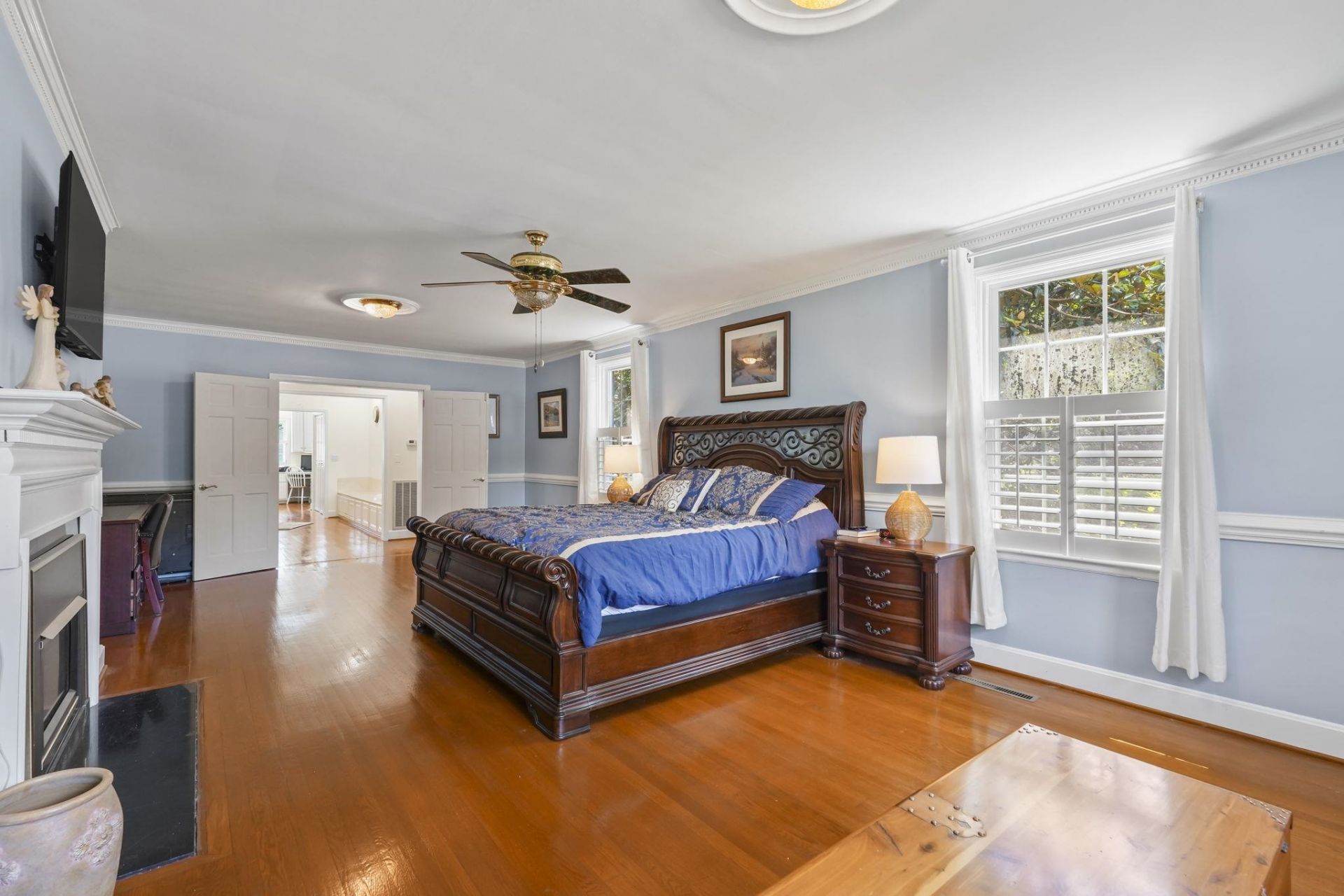 5622 Main St.  Photo 34
