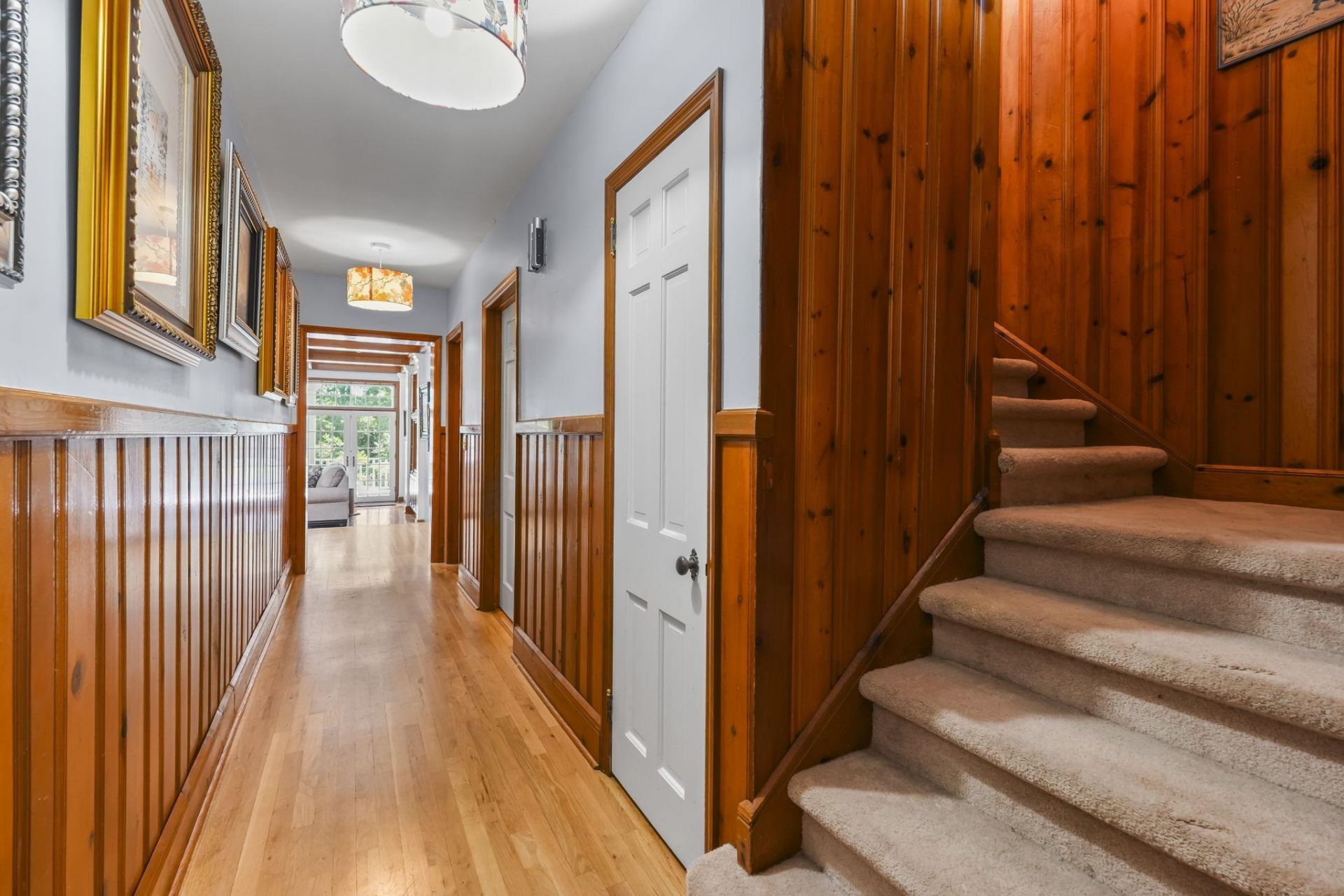 5622 Main St.  Photo 36