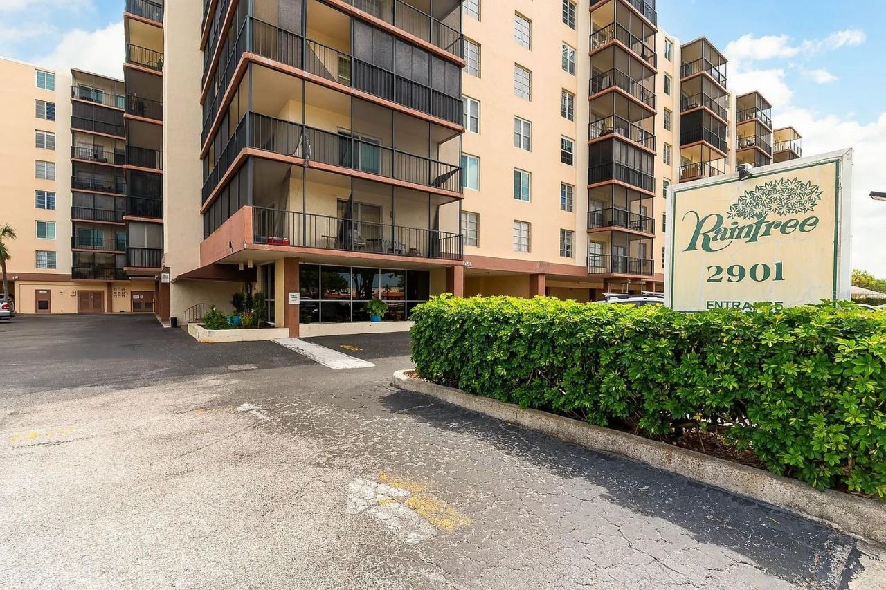 2901 26th Street W, Unit 309, Bradenton, FL 34205 Photo