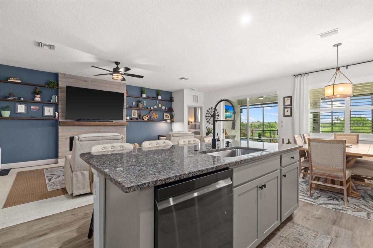 3613 Mossy Limb Court, Palmetto, FL 34221 Photo