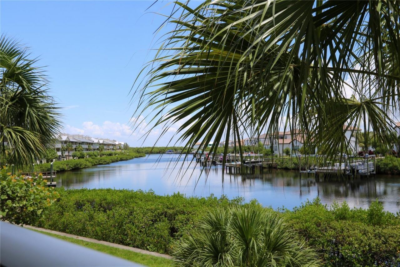 447 Bahia Beach Boulevard , Ruskin, FL 33570 Photo