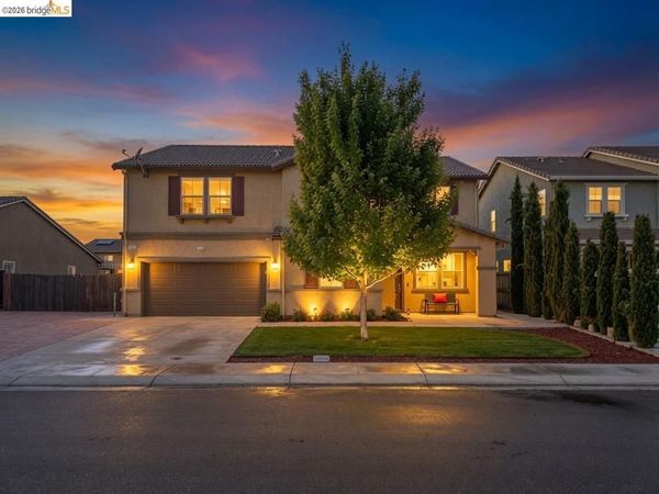 2371 Cornwall Ave , Manteca, CA 95337