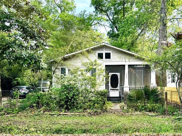 2036 MONROE Street , Mandeville, LA 70448