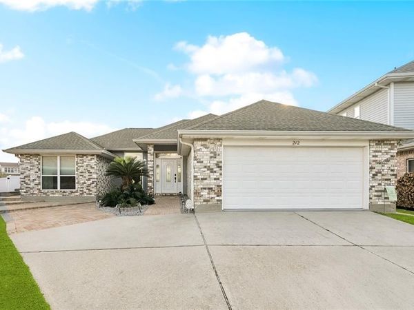 212 EYDIE Lane , Slidell, LA 70458
