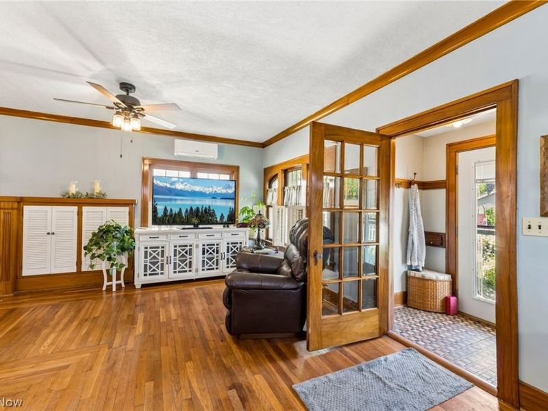 1611 E Erie Avenue, Lorain, OH 44052 Photo 8