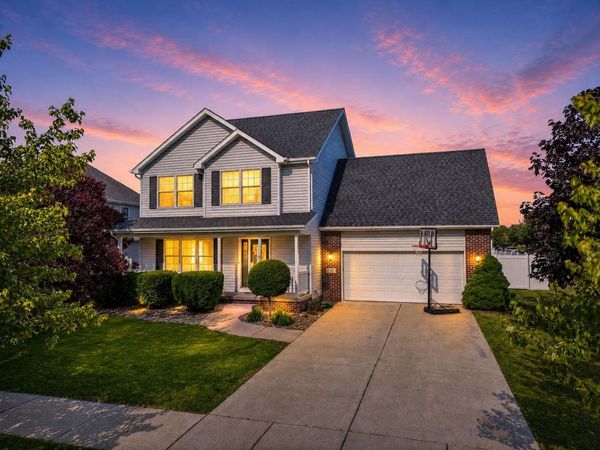 401 Krinbill Lane , Crown Point, IN 46307