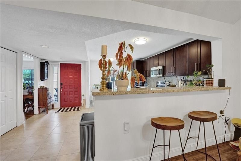 7533 Glendevon Lane, Unit 907, Delray Beach, FL 33446 Photo