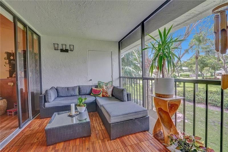 7533 Glendevon Lane, Unit 907, Delray Beach, FL 33446 Photo