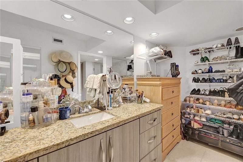 7533 Glendevon Lane, Unit 907, Delray Beach, FL 33446 Photo