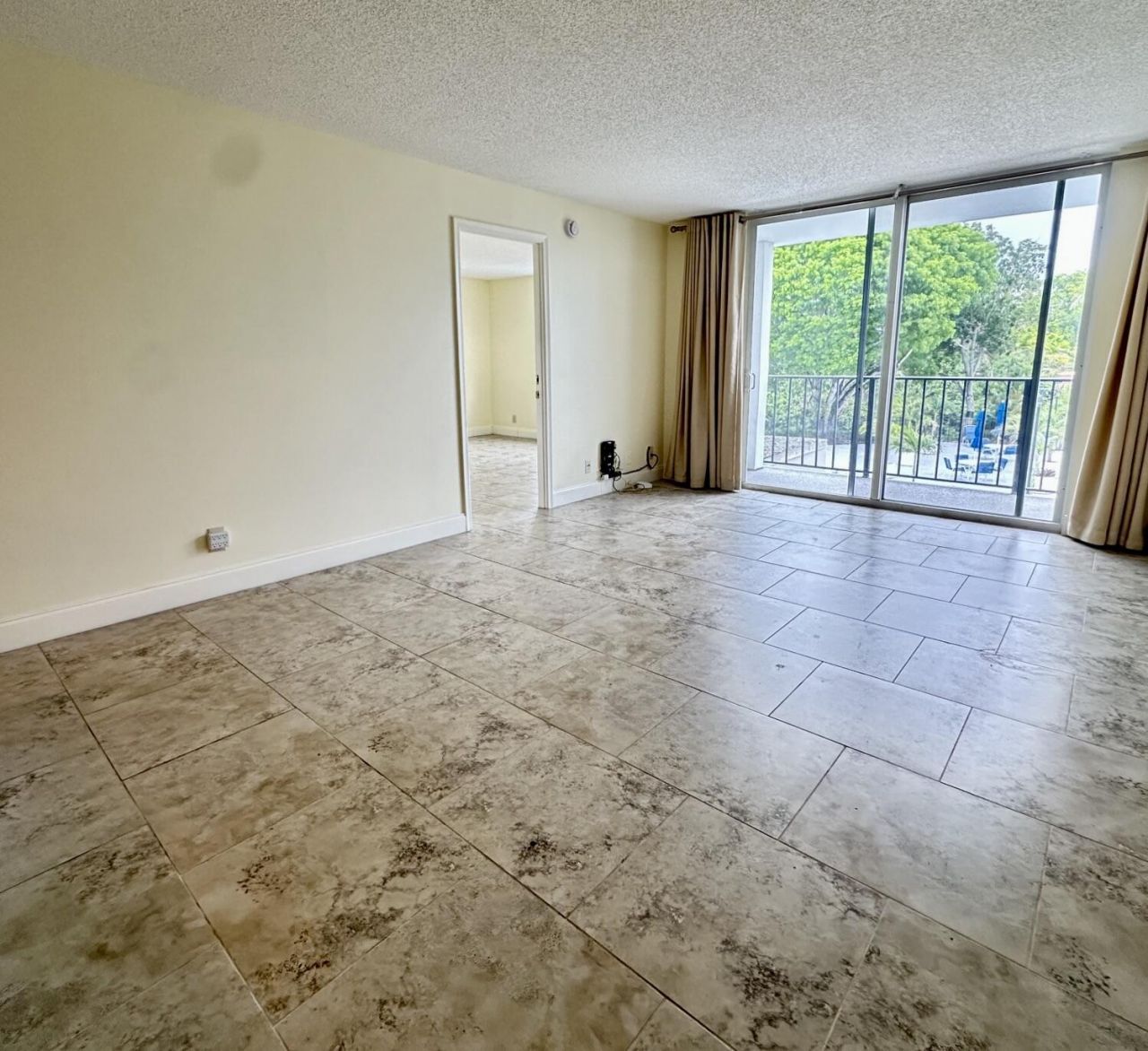 1800 N Andrews Avenue, Unit 2a, Fort Lauderdale, FL 33311 Photo